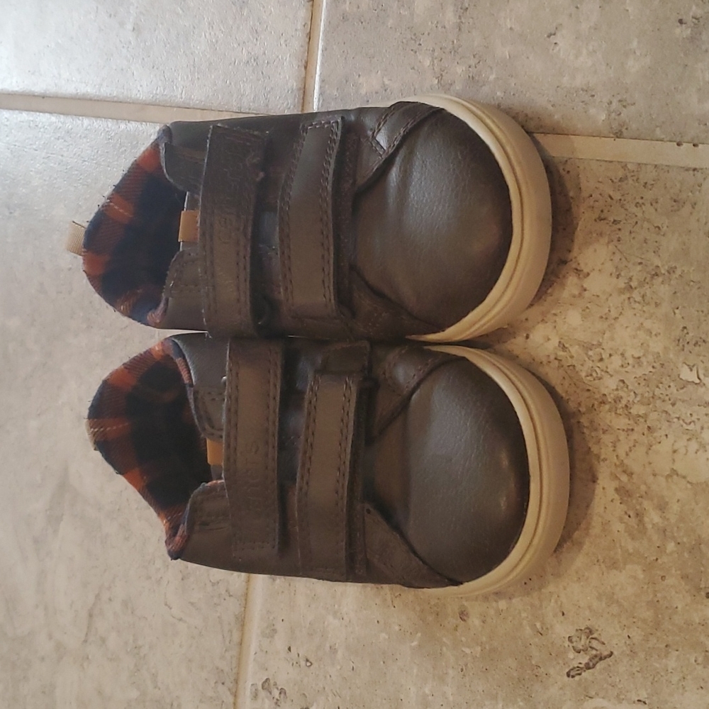 Gray Carter's Shoes - Size: 10